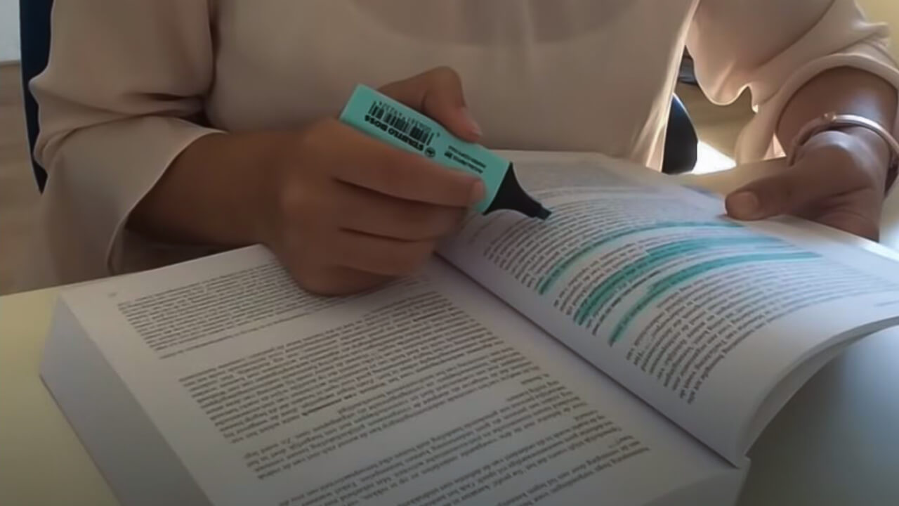 difference between reading and learning
